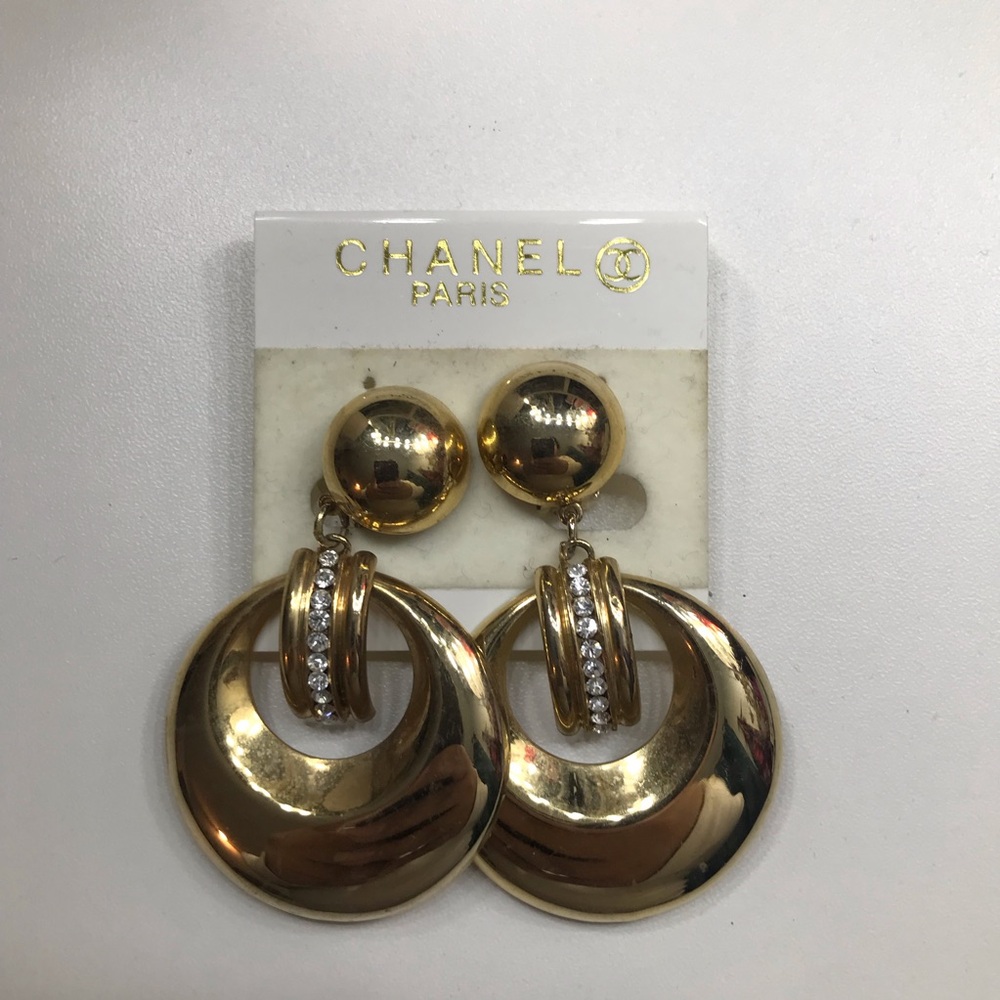 CHANEL Gold Earrings with Geometric Design and Drop Effect